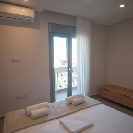 Aurelie Urban Apartament *